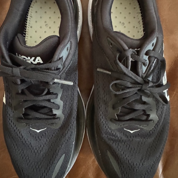 Hoka Bondi Shoes Size 10 /S34x23|v663|w252 - Picture 2 of 7